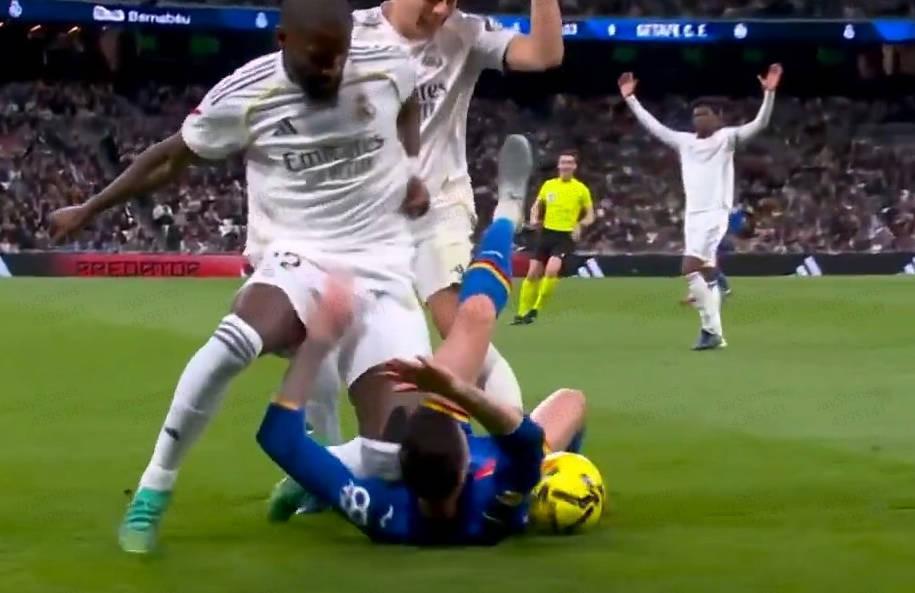 世界杯官方直播客户端下载入口-世体列吕迪格“罪行”：踢佩德里后脑勺、脚踩斯凯利等